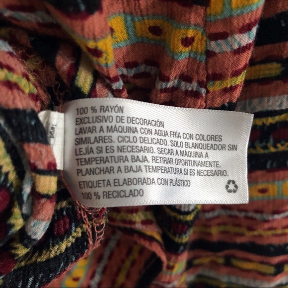 Aztec tribal embroidered boho top - Picture 6 of 7